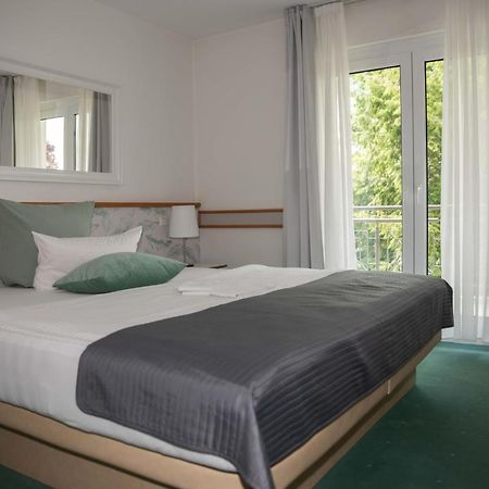 Hotel Nuembrecht Esterno foto